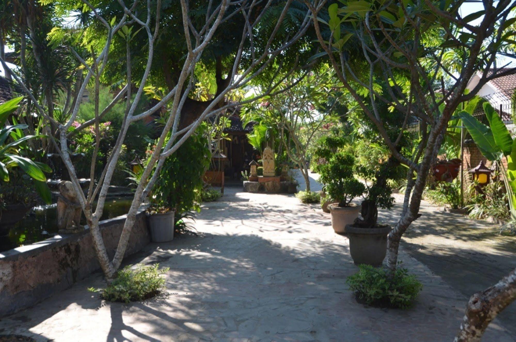 Stanley Lombok Hotel Mataram Exterior foto