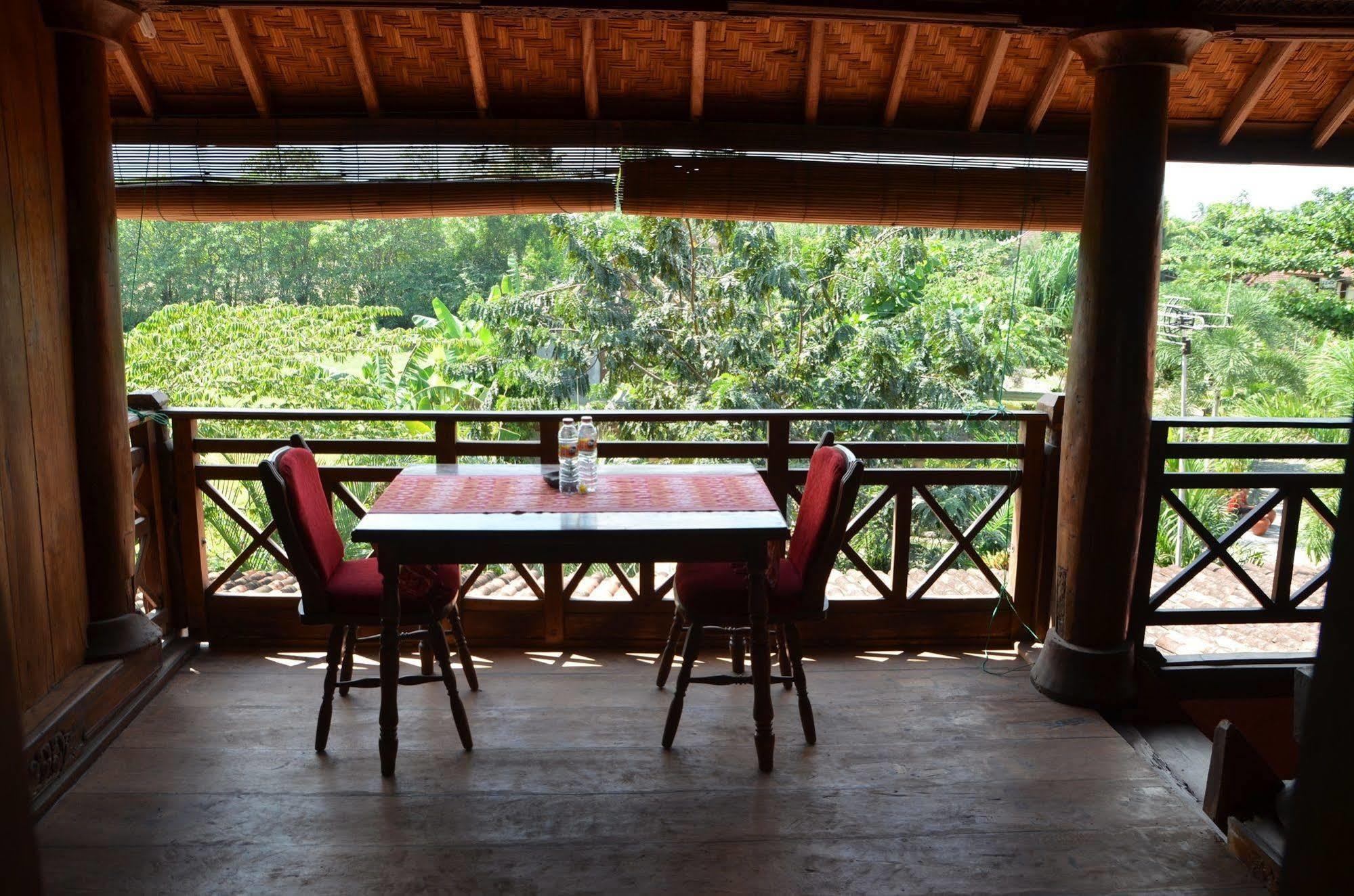 Stanley Lombok Hotel Mataram Exterior foto